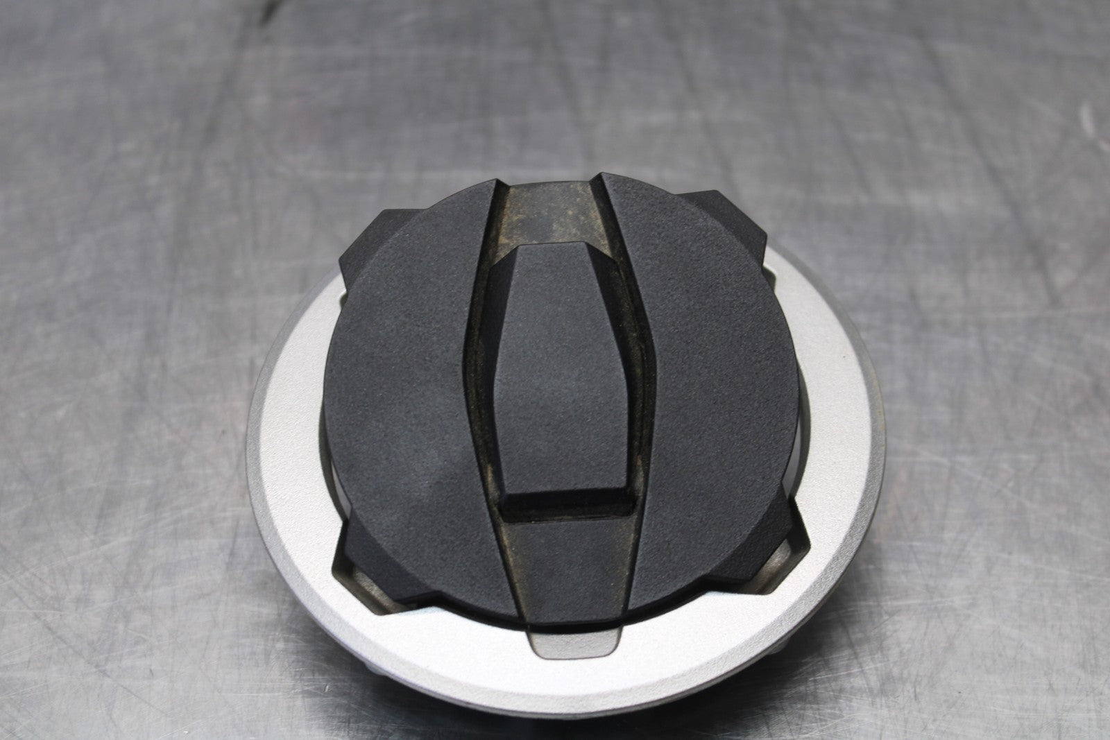 21-23 KAWASAKI NINJA ZX6R IGNITION LOCK KEY SET W/ GAS CAP AND SEAT LOCK BB179