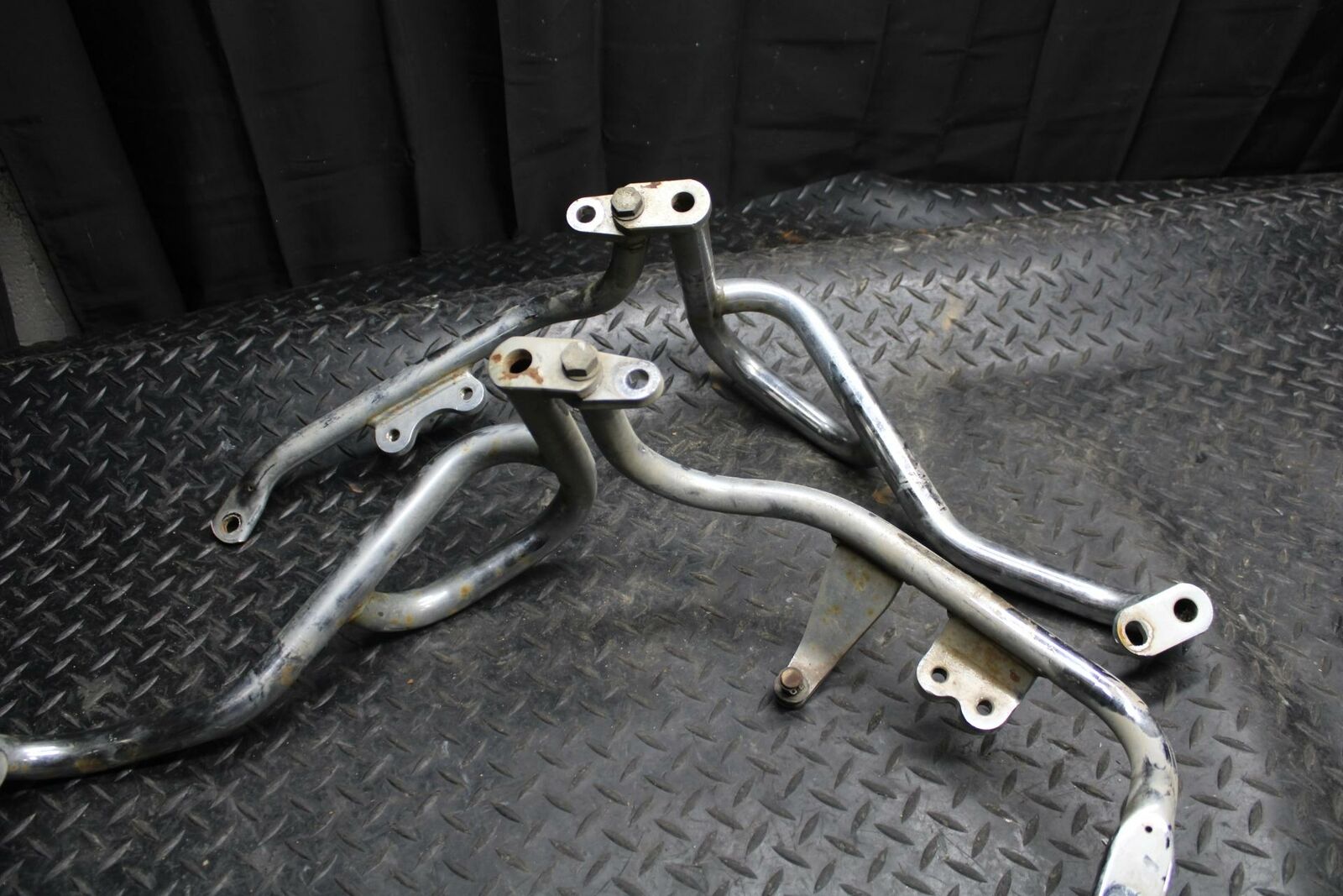 84-85 YAMAHA VIRAGO 1000 ENGINE CRASH BAR  BB173