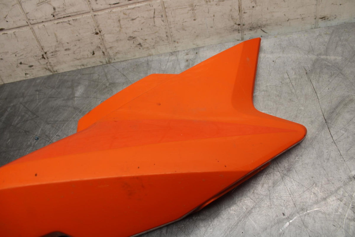 22 KTM 890 ADVENTURE   ORANGE RIGHT REAR BACK TAIL FAIRING COWL SHROUD BB514