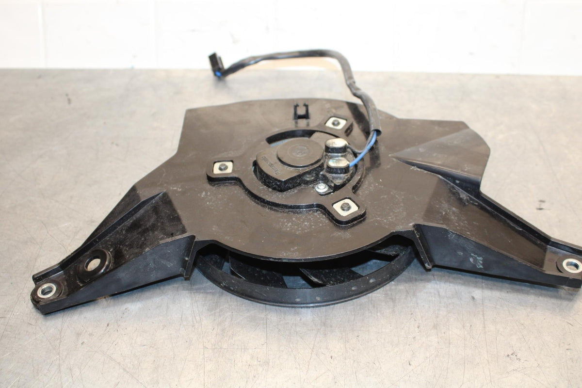 22-23 YAMAHA YZF R7 ENGINE RADIATOR COOLING FAN BB583