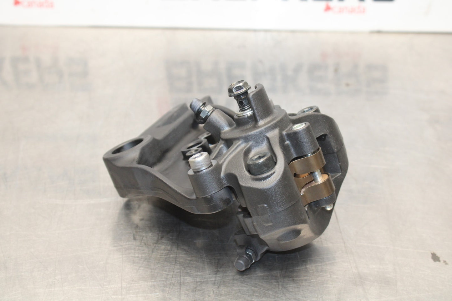 23-24 KAWASAKI NINJA ZX14R REAR BACK BRAKE CALIPER W MOUNT BRACKET BB764