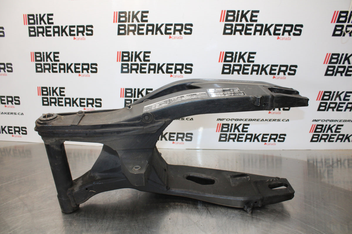 12-16 HONDA CBR1000RR REAR SWINGARM BACK SUSPENSION SWING ARM BB157