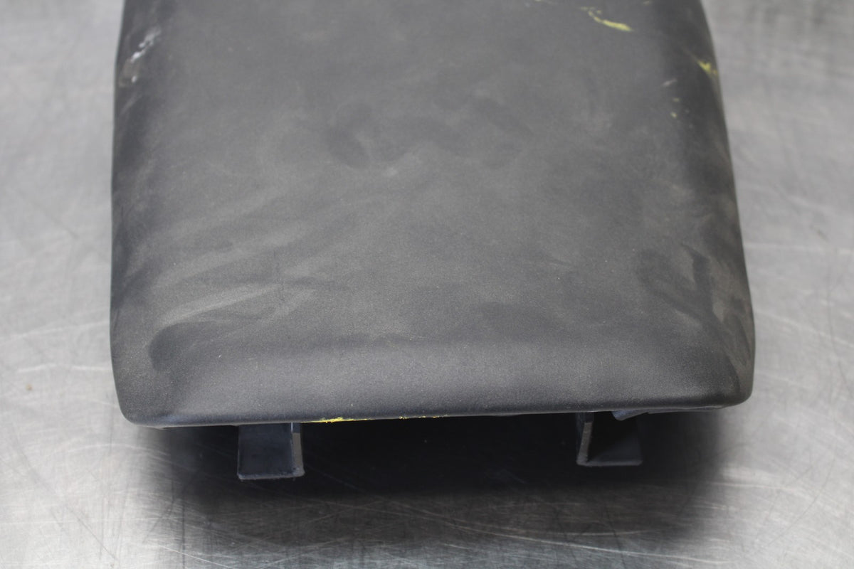 15-17 YAMAHA FJ09 REAR BACK PASSENGER TANDEM SEAT PAD SADDLE PILLION BB906