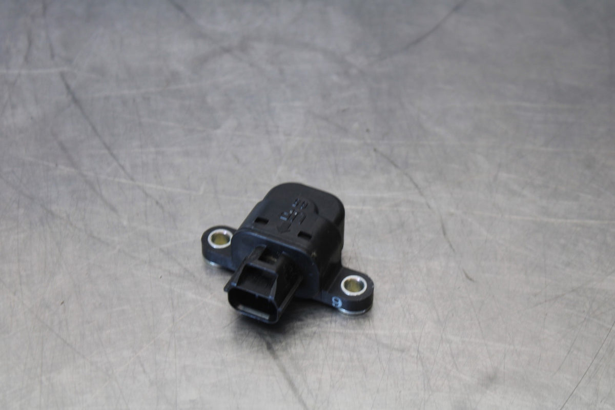 24-25 KAWASAKI NINJA 500 ABS TIP OVER BANK ANGLE CRASH SENSOR SWITCH  BB899