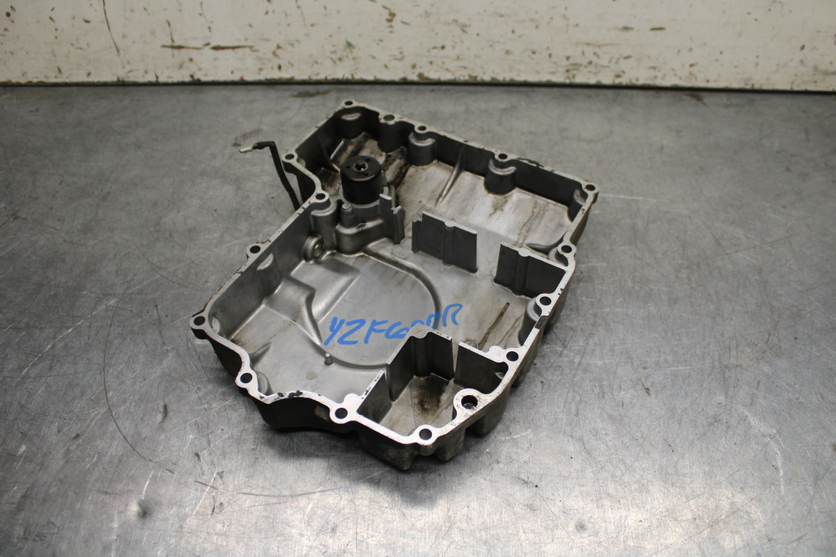 96-07 YAMAHA YZF600R ENGINE MOTOR BOTTOM OIL PAN COVER BB746