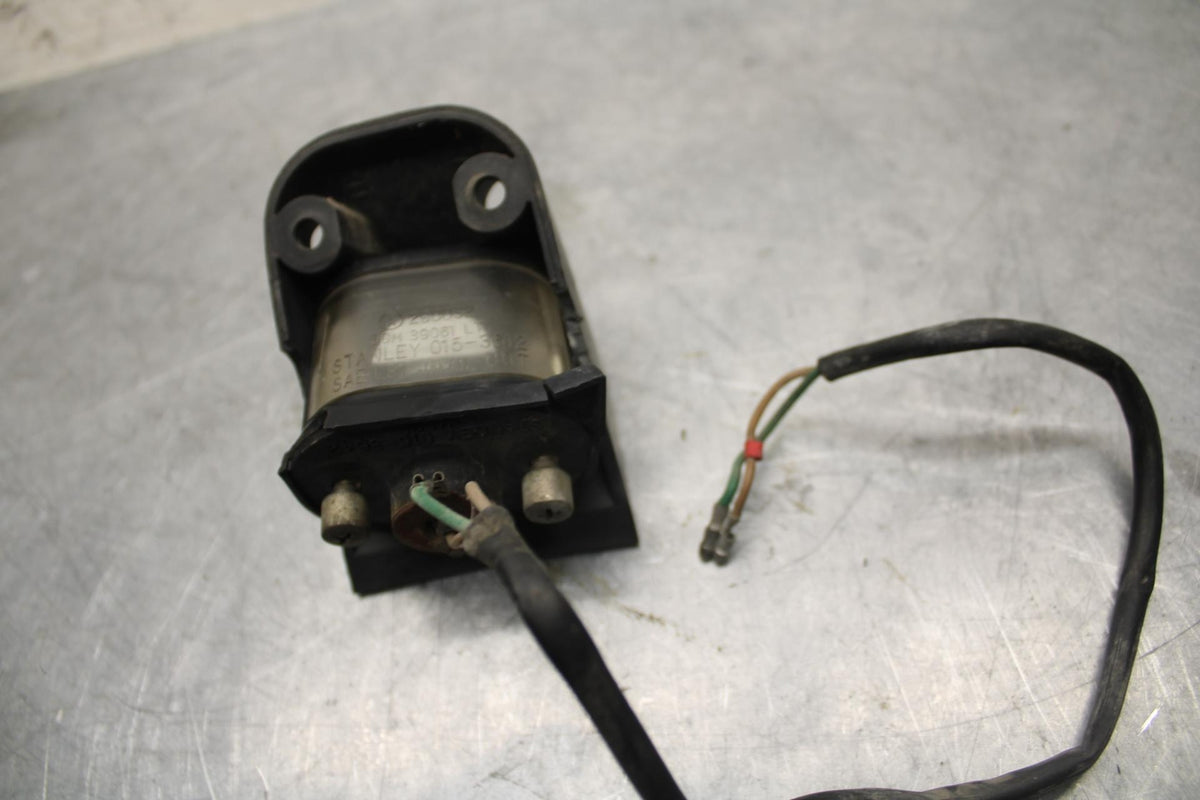 1984 Honda Interceptor 750 VF750F LICENSE PLATE LIGHT BB38