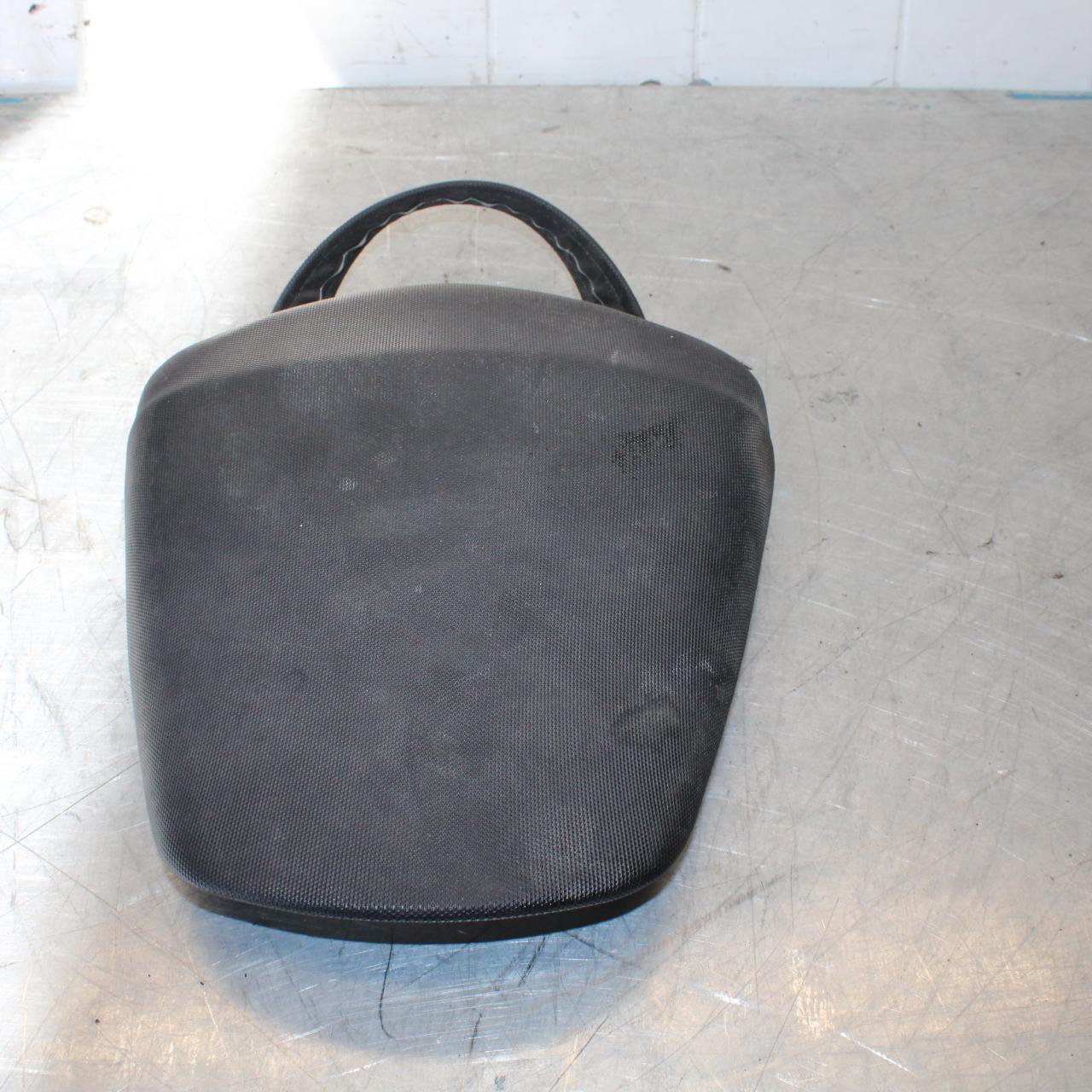 15-21 SUZUKI GSXR600 REAR BACK PASSENGER TANDEM SEAT PAD SADDLE PILLION BB437