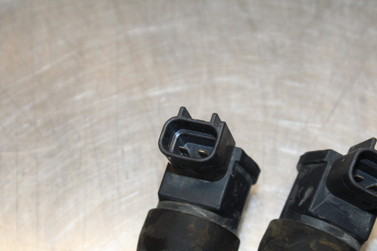 00 SUZUKI GSXR750 IGNITION COILS COIL SPARK PLUG CAPS BB820