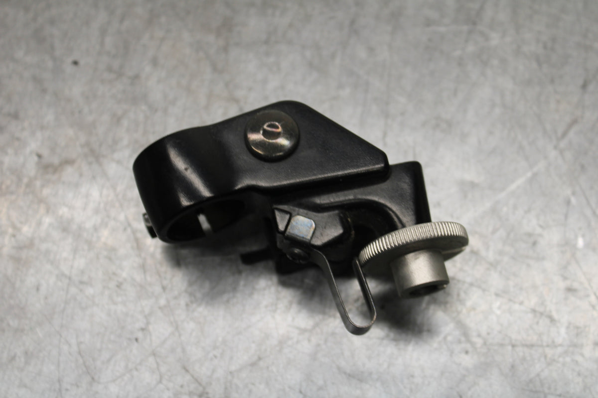 09-15 YAMAHA FZ6R CLUTCH LEVER PERCH MOUNT BRACKET BB719