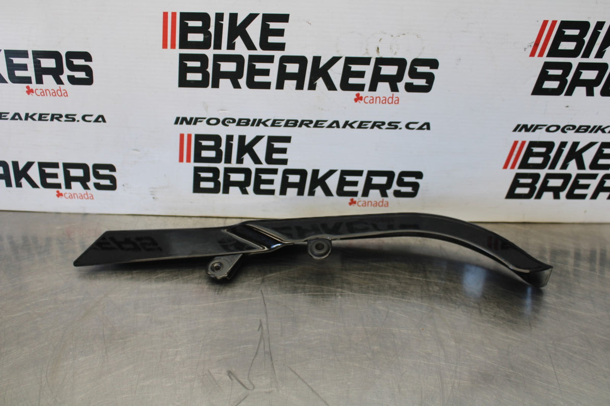 22 HARLEY-DAVIDSON SOFTAIL REAR BELT COVER GUARD BB859