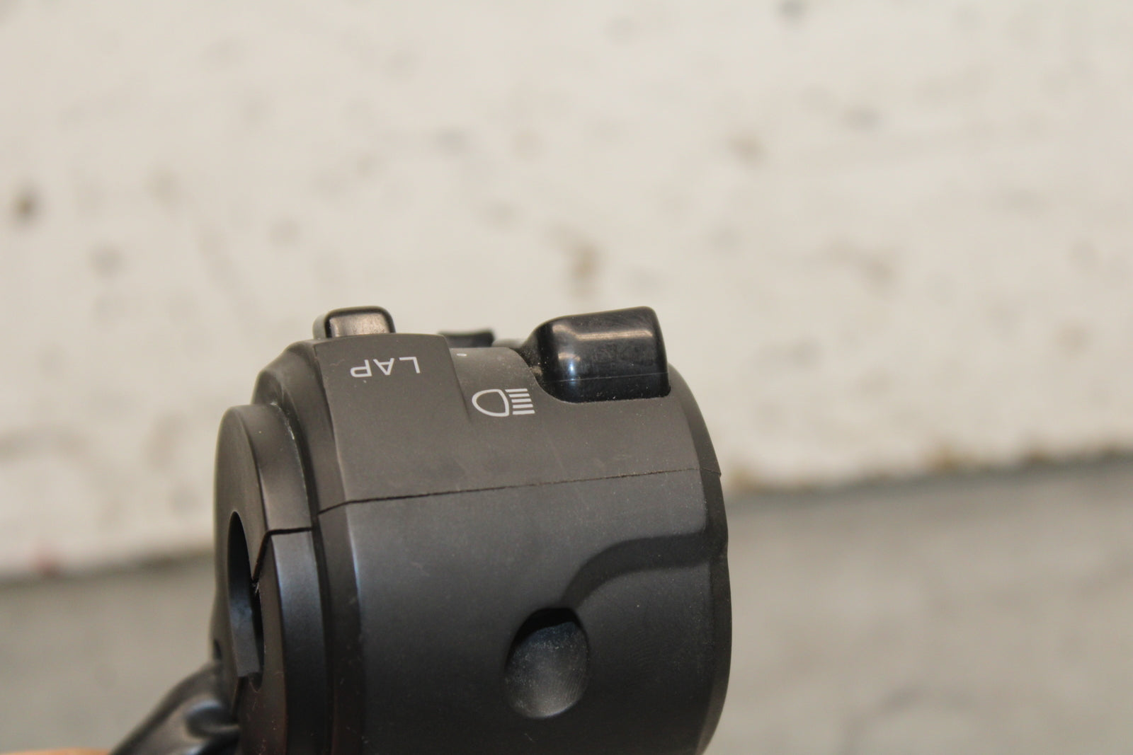 09-12 KAWASAKI NINJA ZX6R LEFT CLIP ON HANDLE HORN SIGNALS SWITCH SWITCHES BB110