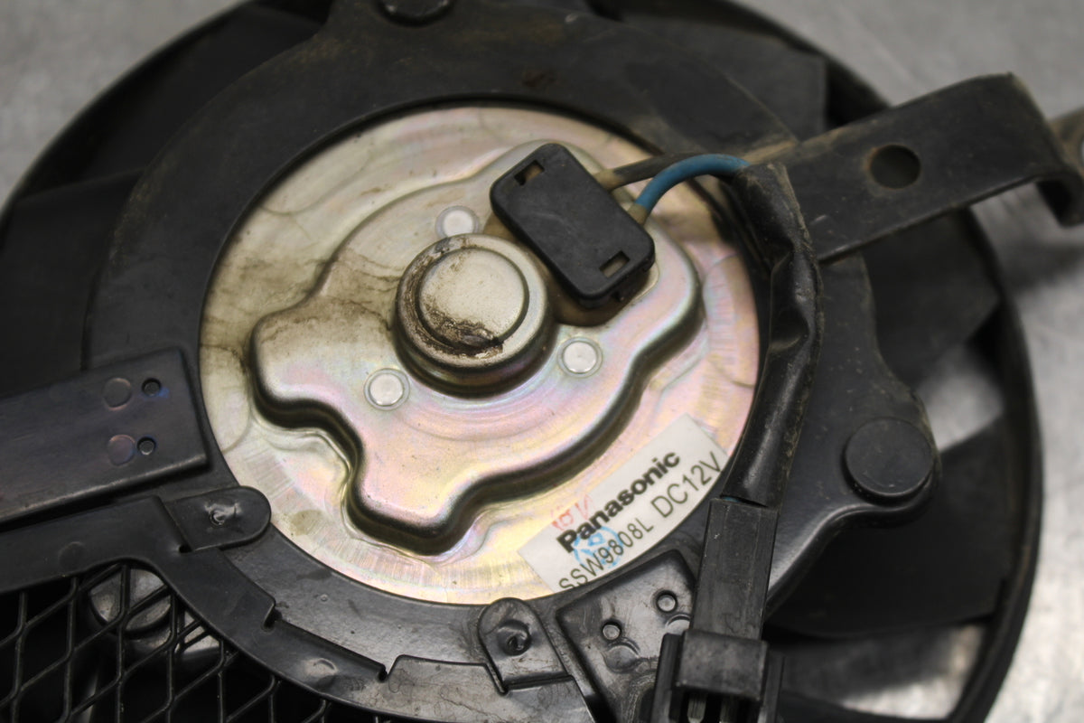 08-10 SUZUKI GSXR 600 ENGINE RADIATOR COOLING FAN BB132