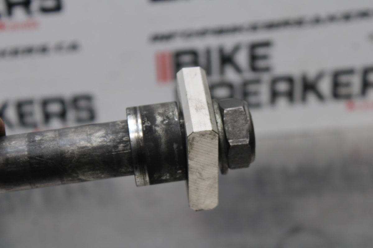 18 YAMAHA YZF R1  REAR AXLE BACK WHEEL RIM PIVOT BOLT AXEL BB838