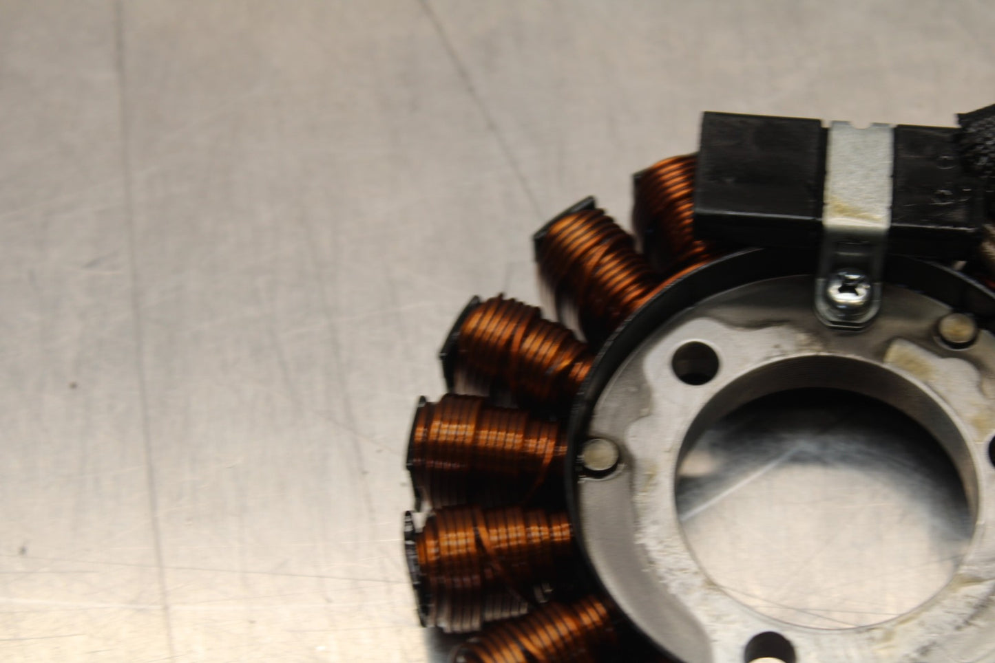 11-22 SUZUKI GSXR 600  STATOR GENERATOR ALTERNATOR MAGNETO BB193