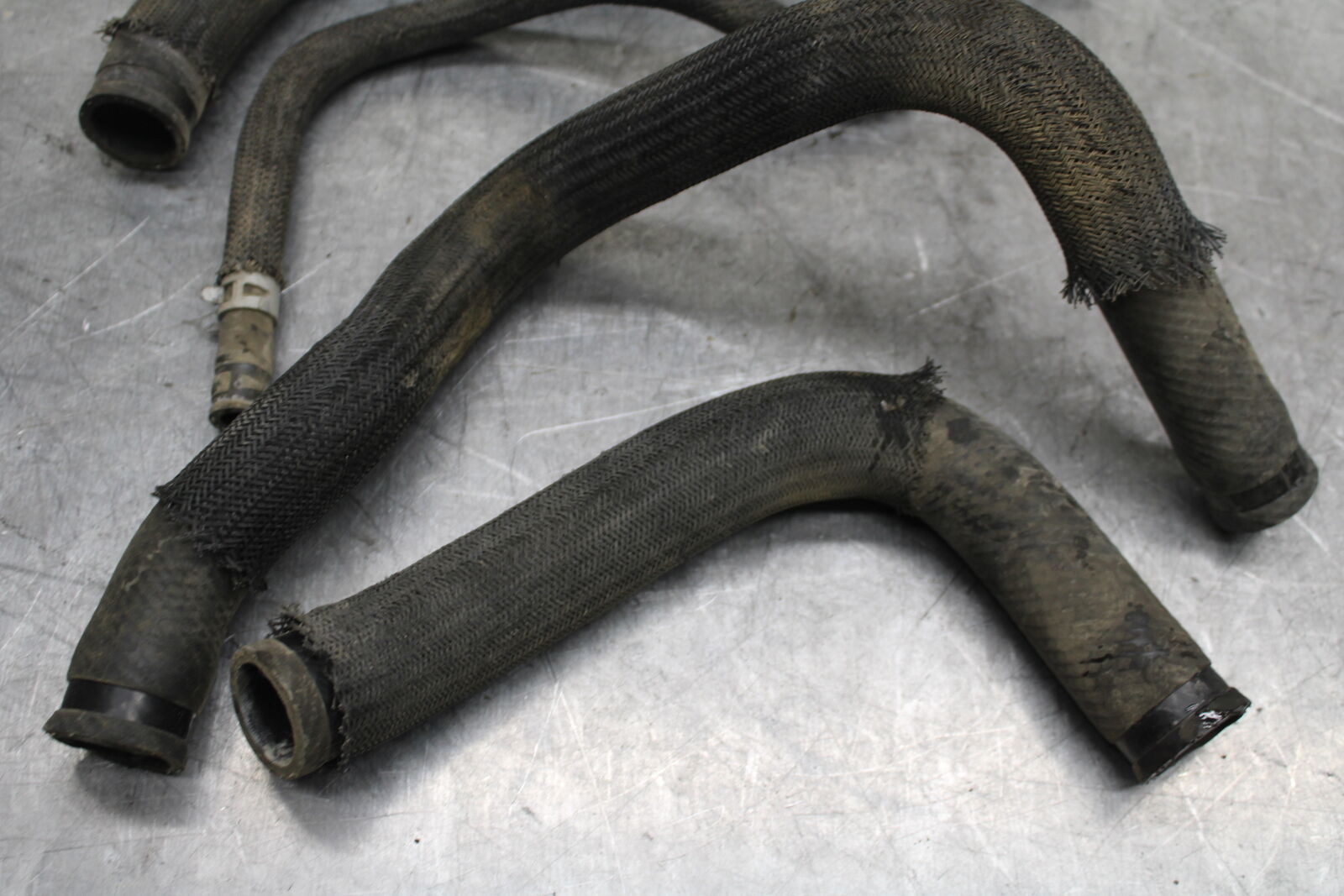 08-10 SUZUKI GSXR 600 RADIATOR HOSES ENGINE COOLANT WATER PIPES HOSE SET  BB721