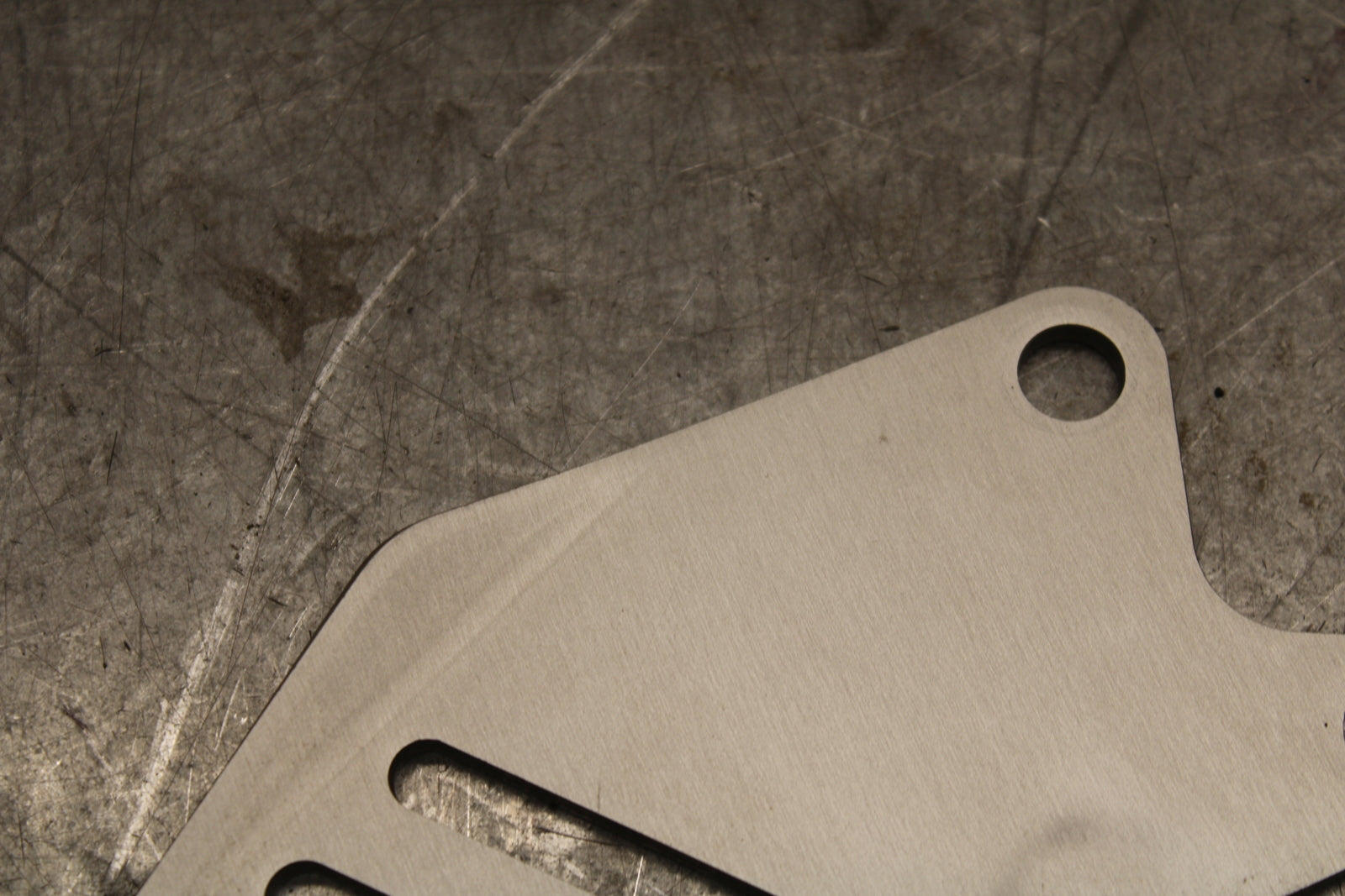 13-18 KAWASAKI NINJA ZX6R RIGHT REARSET REAR SET HEEL GUARD COVER  BB682