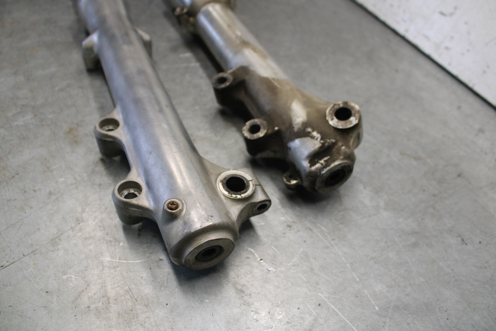 85-86 SUZUKI MADURA 1200 FRONT FORKS SHOCK SUSPENSION SET PAIR BB691