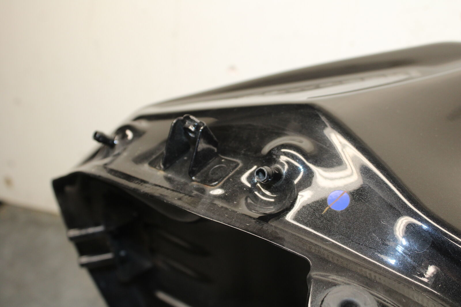 19-22 KAWASAKI Z400 GAS TANK FUEL CELL PETROL RESERVOIR BB738