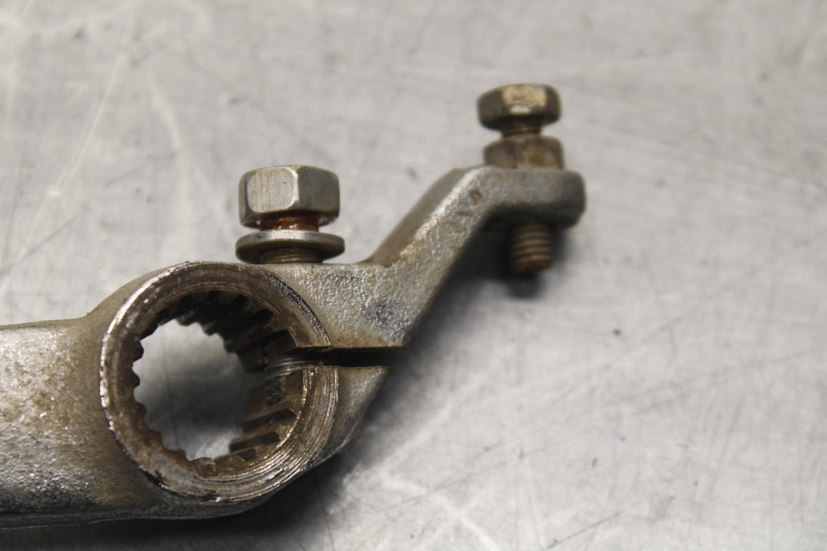 80-83 SUZUKI GS750E RIGHT REARSET BRAKE FOOT PEDAL BB82