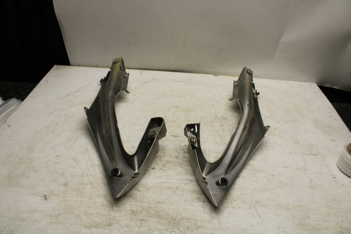 08-16 YAMAHA YZF R6 LEFT FRONT UPPER MID SIDE FAIRING COWL PLASTIC BB365