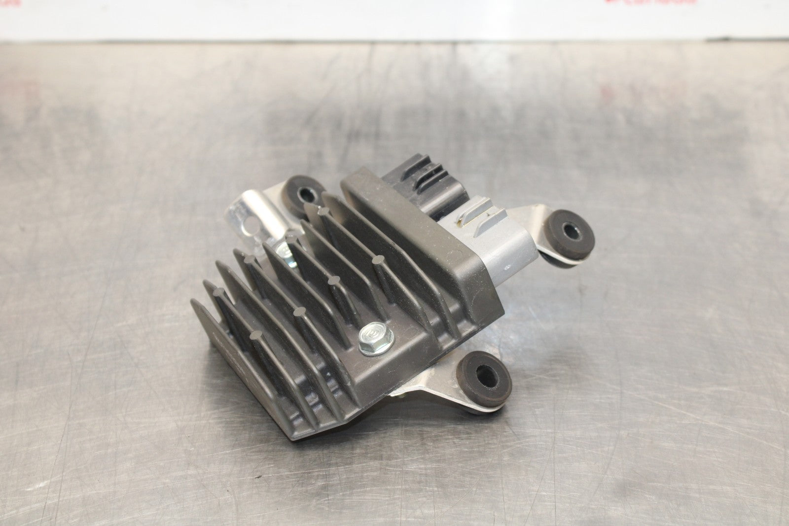 13-24 HONDA CBR600RR RECTIFIER VOLTAGE REGULATOR BB772