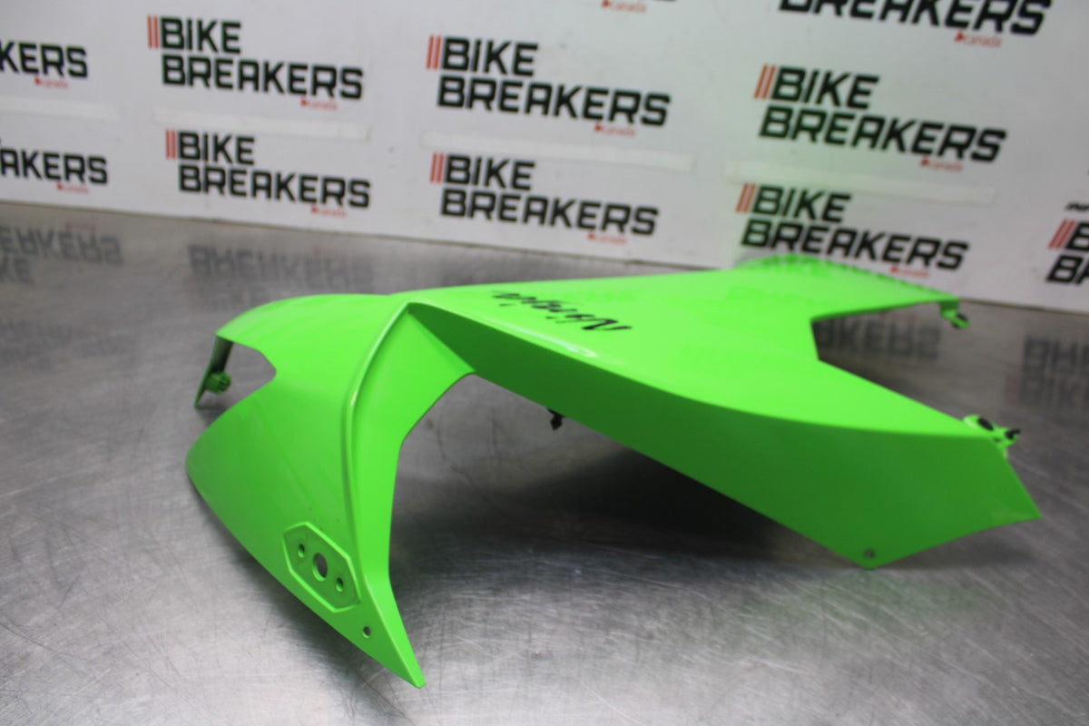 08 KAWASAKI NINJA ZX10R RIGHT MID UPPER SIDE FAIRING COWL PLASTIC BB902