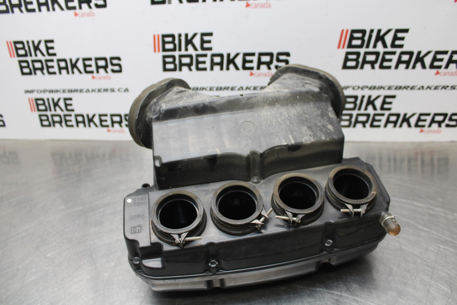 06-07 SUZUKI GSXR 600 AIRBOX AIR INTAKE FILTER BOX BB178