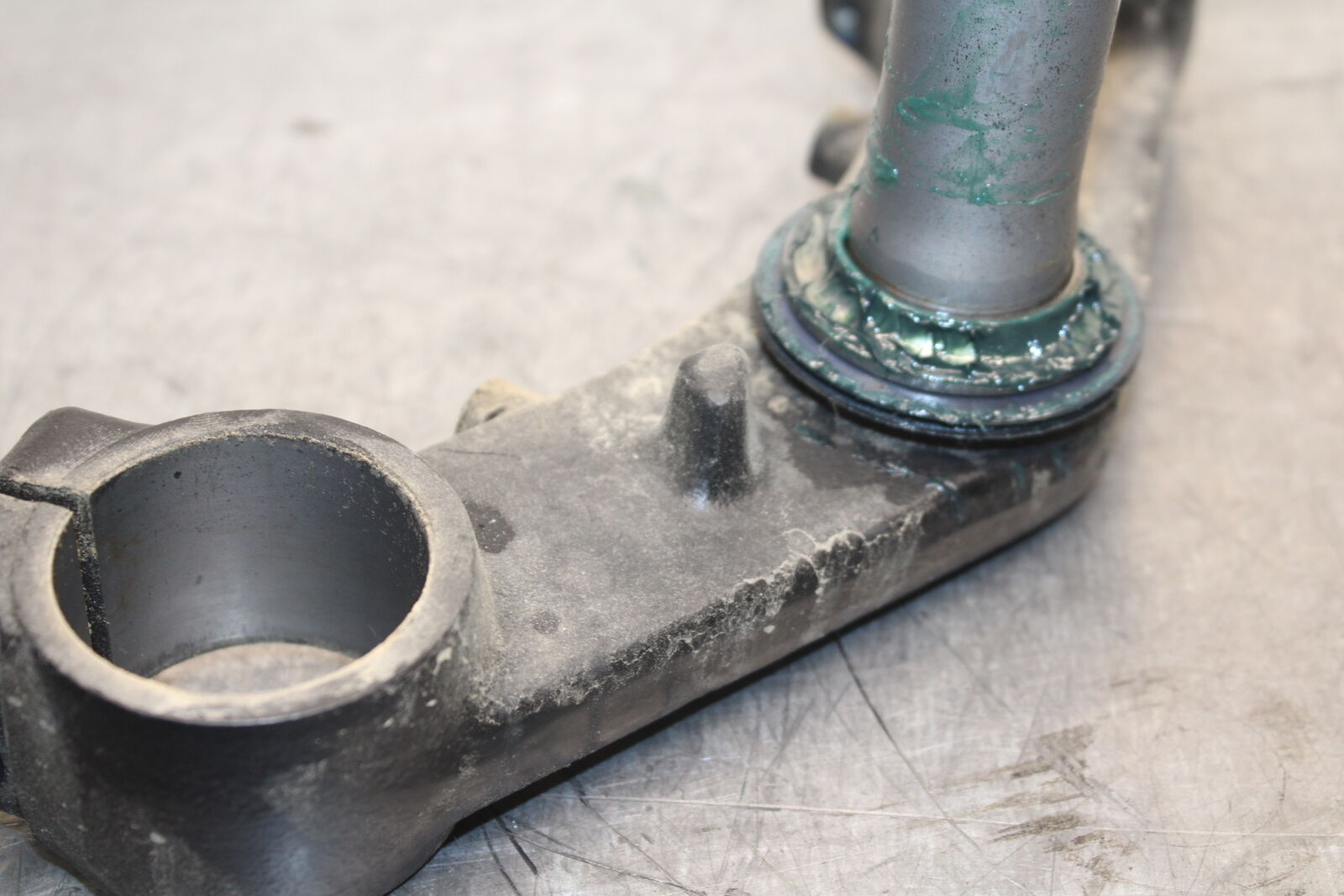 18-23 KAWASAKI NINJA 400 EX400 ABS FRONT FORKS CLAMP LOWER TRIPLE TREE BB747