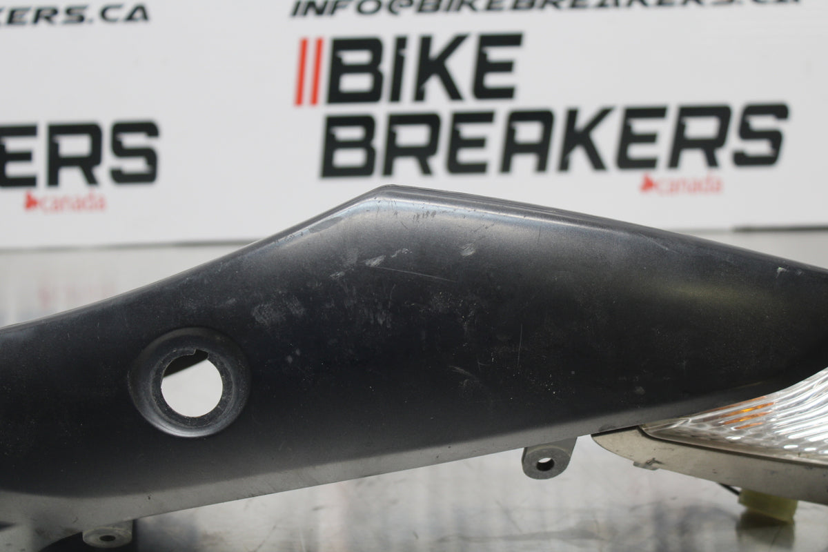 11 SUZUKI GSXR1000 LEFT REAR BACK TAIL FAIRING COWL SHROUD BB142