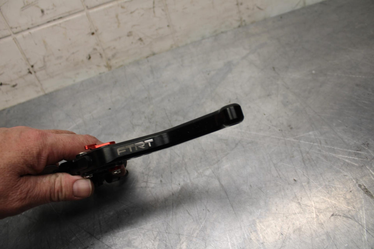 09-14 YAMAHA YZF R1 AFTERMARKET CLUTCH PERCH MOUNT WITH LEVER   BB471