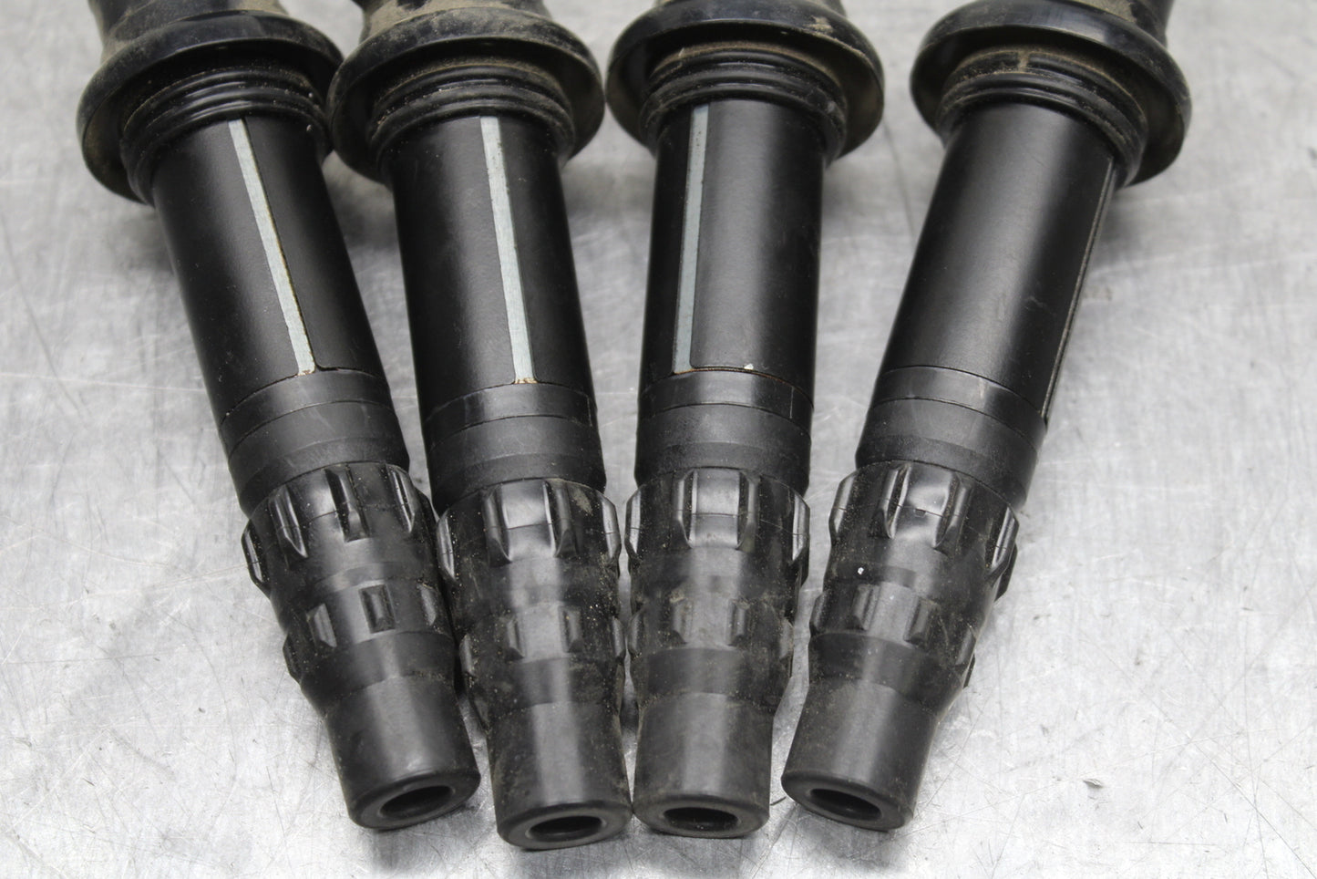 09-14 YAMAHA YZF R1 IGNITION COILS COIL SPARK PLUG CAPS BB119