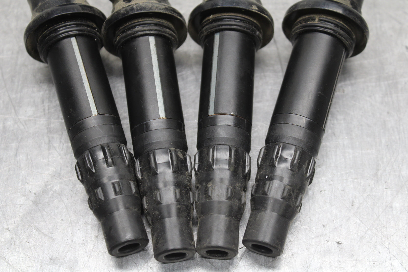 09-14 YAMAHA YZF R1 IGNITION COILS COIL SPARK PLUG CAPS BB119