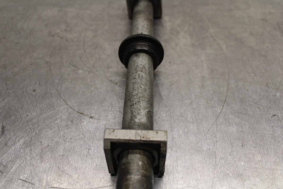 12-16 HONDA CBR1000RR REAR AXLE BACK WHEEL RIM PIVOT BOLT AXEL BB114