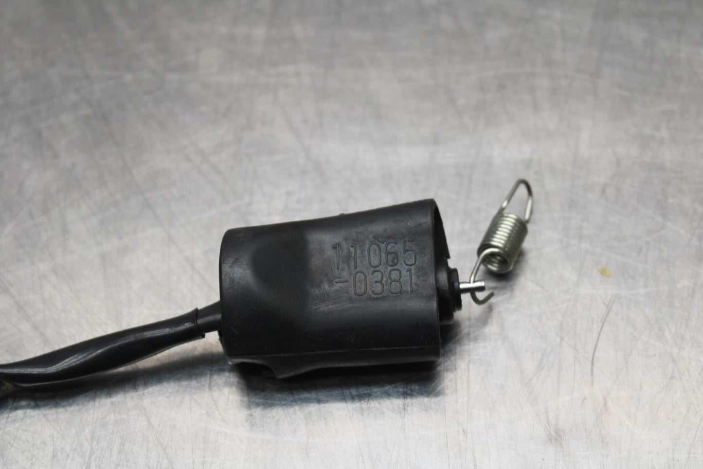 21-23 KAWASAKI NINJA ZX6R REAR BACK BRAKE SENSOR BB179