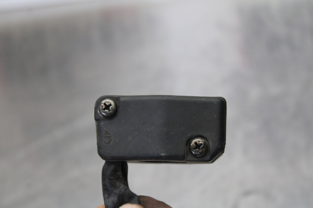 07-08 YAMAHA YZF R1 RIGHT CLIP ON HANDLE KILL OFF START SWITCH SWITCHES BB160