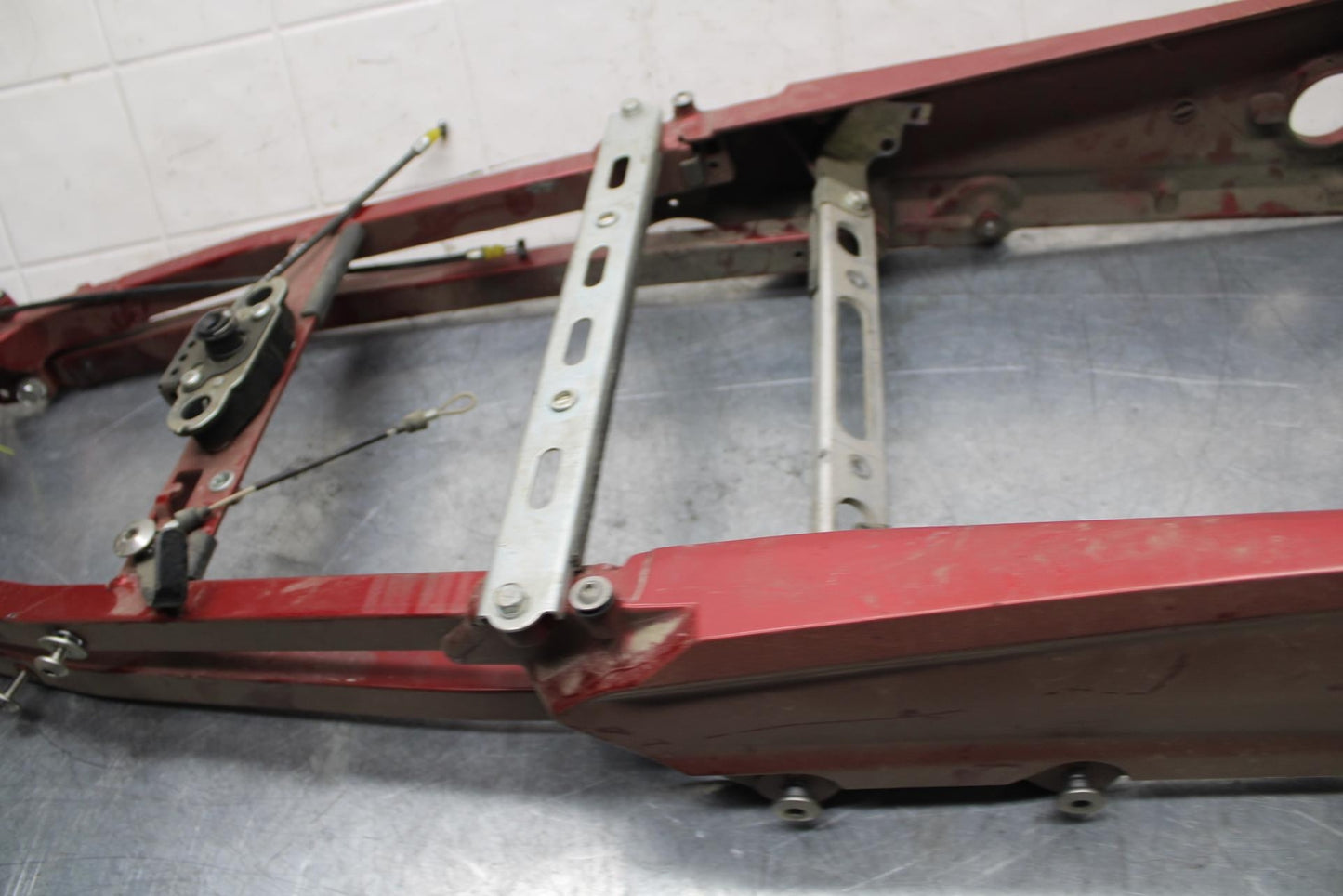 08-09 KAWASAKI NINJA ZX14R REAR SUBFRAME BACK SUB FRAME BB73