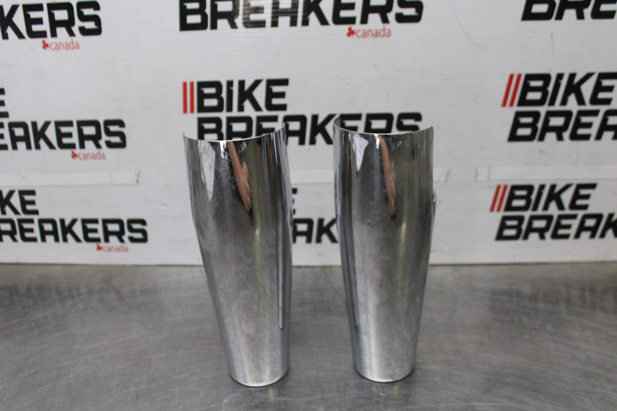 05-09 SUZUKI BOULEVARD C90 FRONT FORK UPPER COVER TOP GUARD SHIELD COWL  BB918