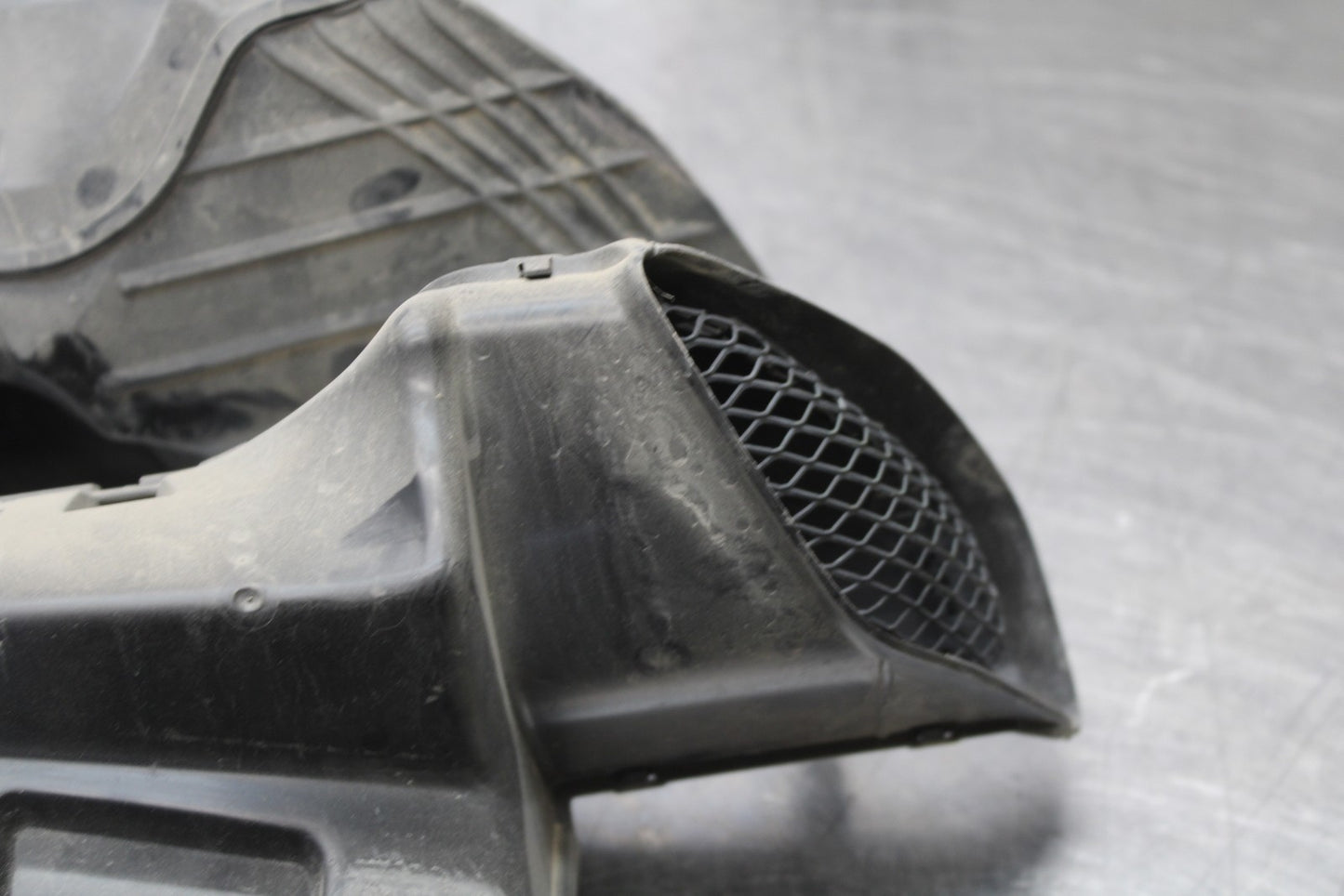 06-07 SUZUKI GSXR 600 RIGHT LEFT AIR INTAKE DUCTS BB170