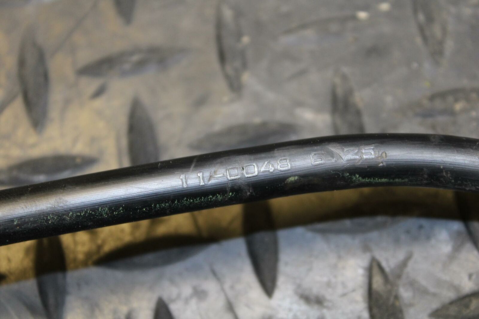 06-07 KAWASAKI NINJA ZX10R CLUTCH CABLE LINE BB186