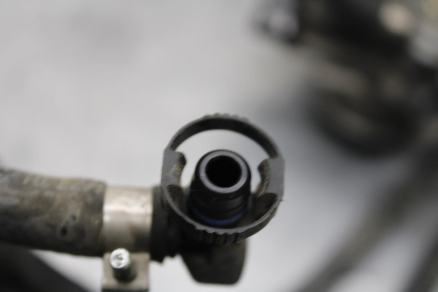 2005 Ducati Monster S2R MAIN FUEL INJECTORS / THROTTLE BODIES BB557