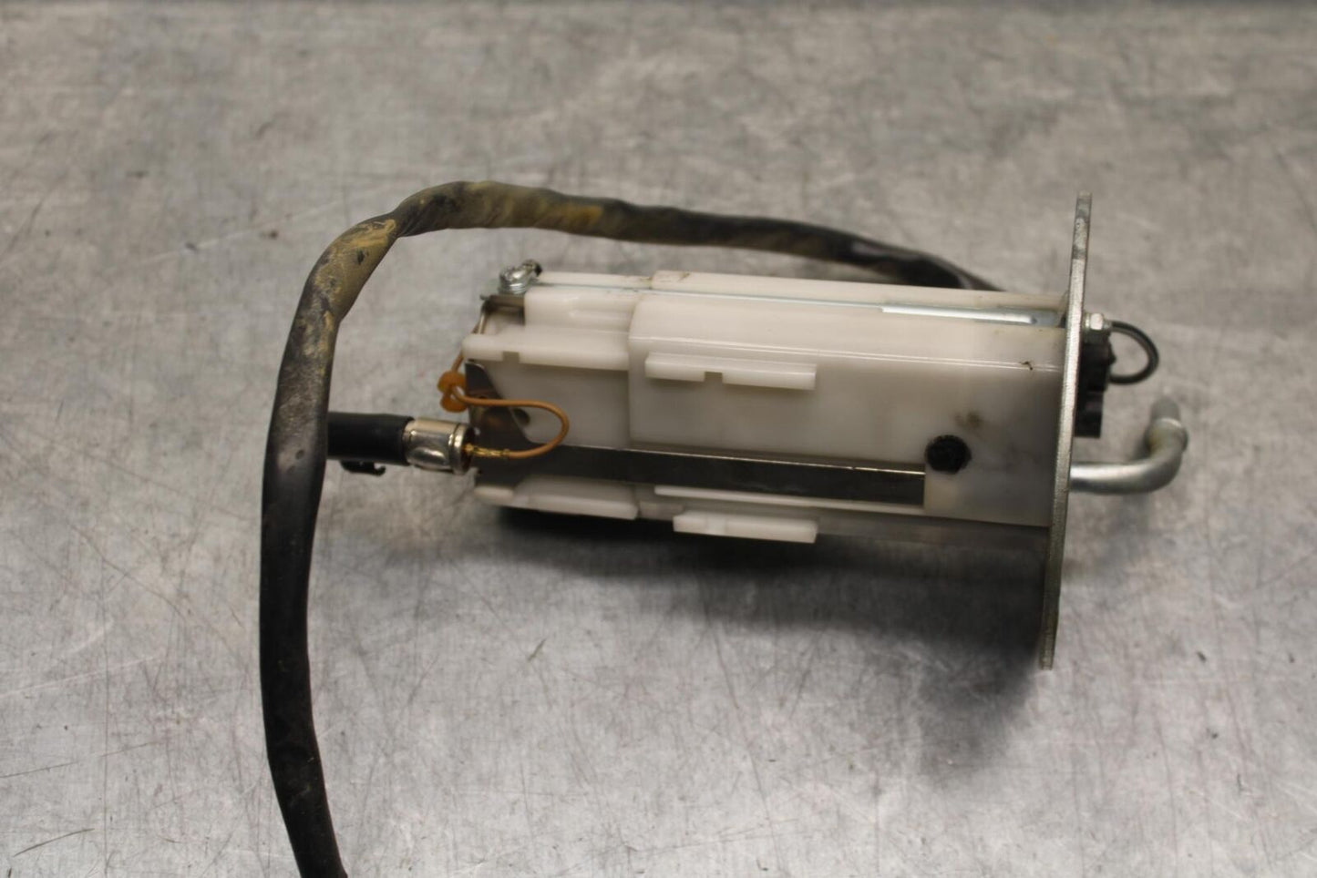 09-12 KAWASAKI NINJA ZX6R FUEL PUMP GAS PETROL SENDER UNIT 49040-0023 BB617