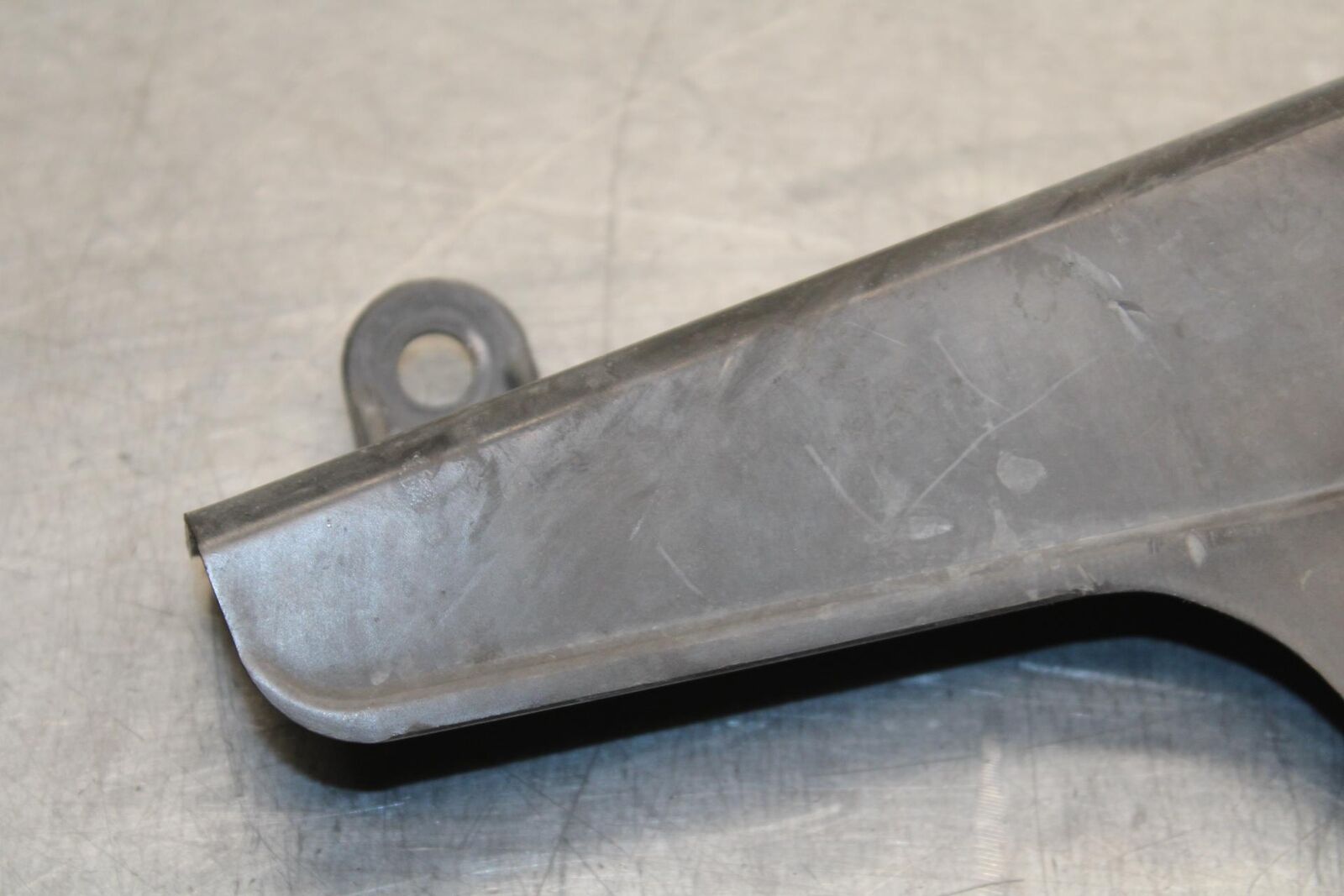 05-06 HONDA CBR600RR REAR BACK DRIVE CHAIN GUARD COVER SHIELD  BB624