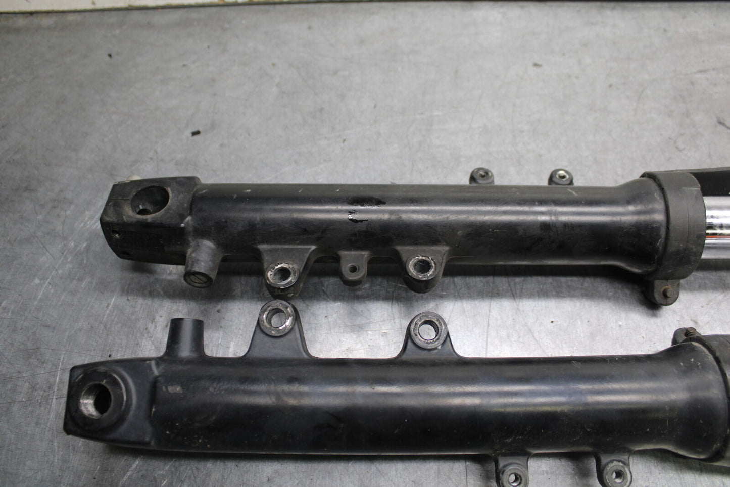 03-04 TRIUMPH DAYTONA 600 FRONT FORKS SHOCK SUSPENSION SET PAIR BB745