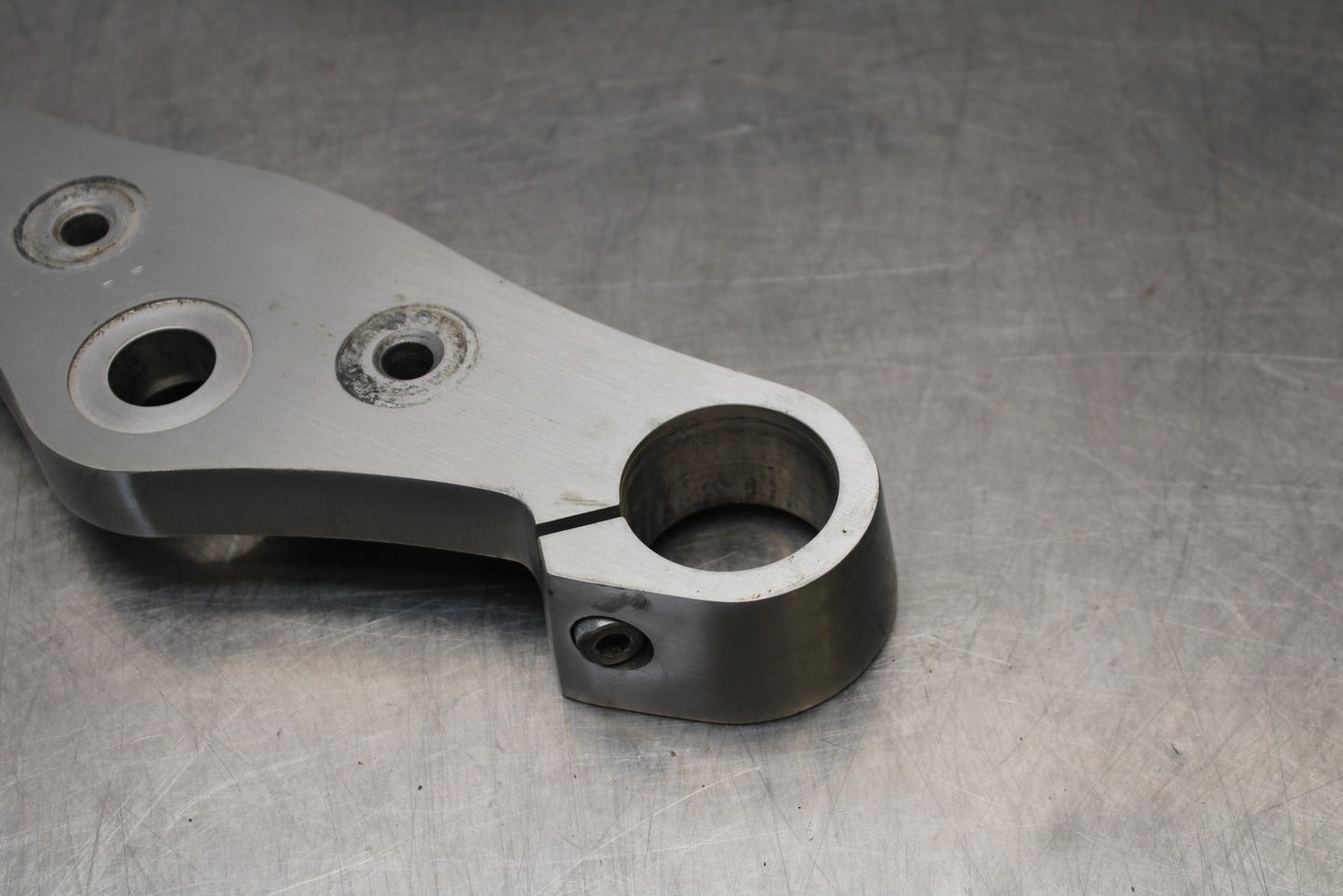 08 KAWASAKI VULCAN 900 FORKS UPPER TRIPLE TREE CLAMP BB184