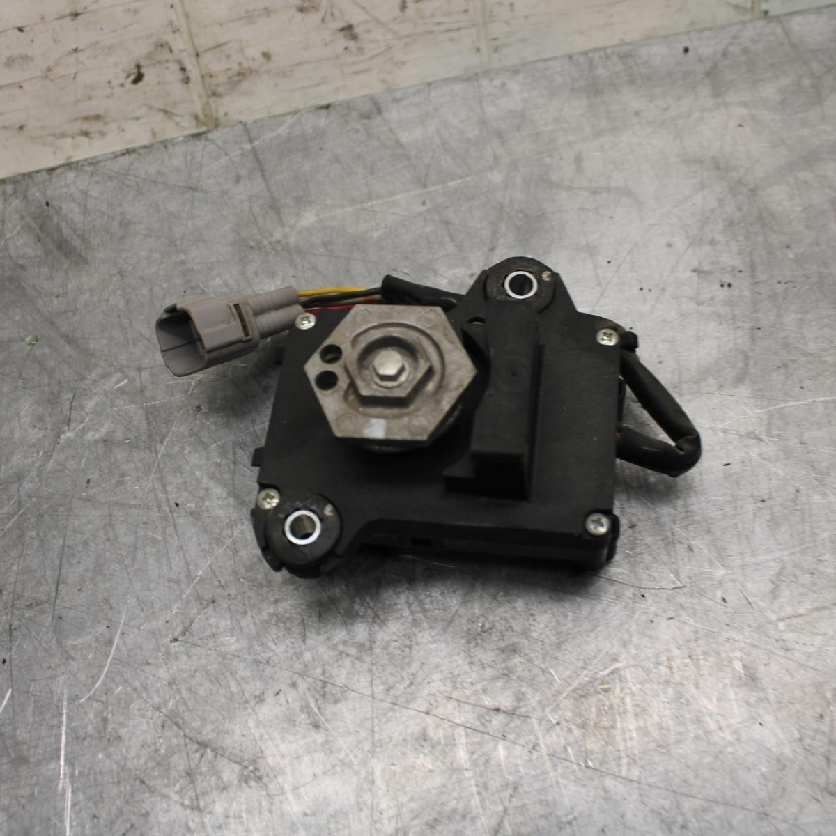 11-21 SUZUKI GSXR750 EXHAUST VALVE SERVO MOTOR BB486