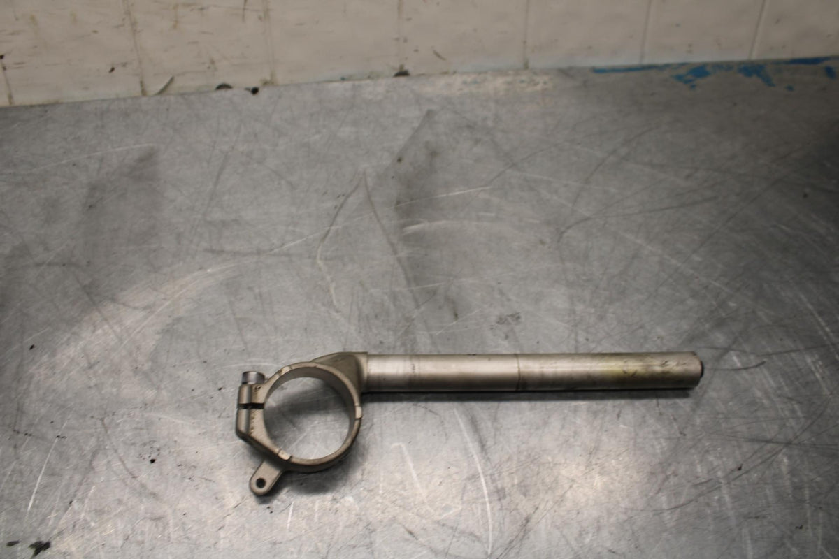 09-14 YAMAHA YZF R1 RIGHT CLIP ON HANDLEBAR  BB448