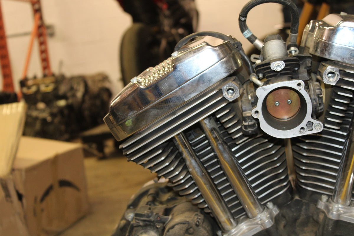 09 HARLEY-DAVIDSON SPORTSTER 1200 CUSTOM XL1200C ENGINE MOTOR BB776