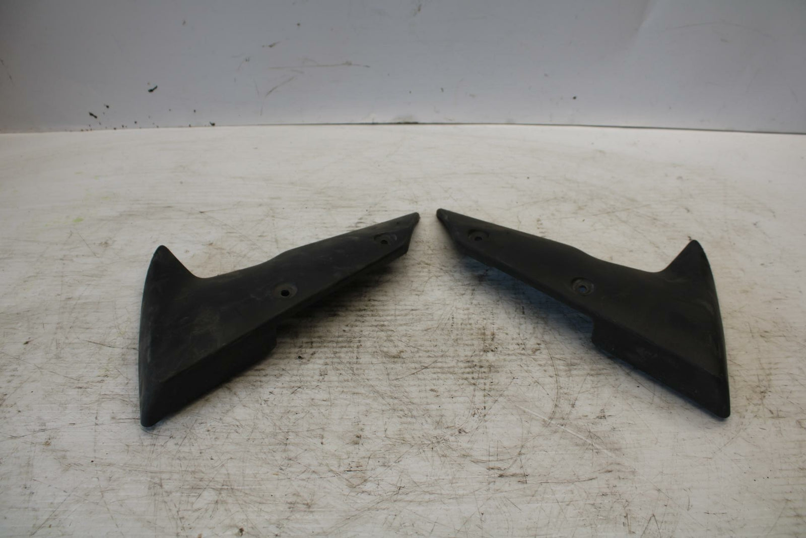 07-08 KAWASAKI NINJA ZX6R FRONT WHEEL FENDER COWL FAIRING TRIM BB274