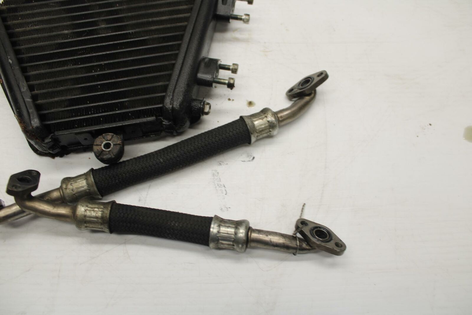 09-11 SUZUKI GSXR1000 ENGINE MOTOR OIL COOLER  HOSE BB284