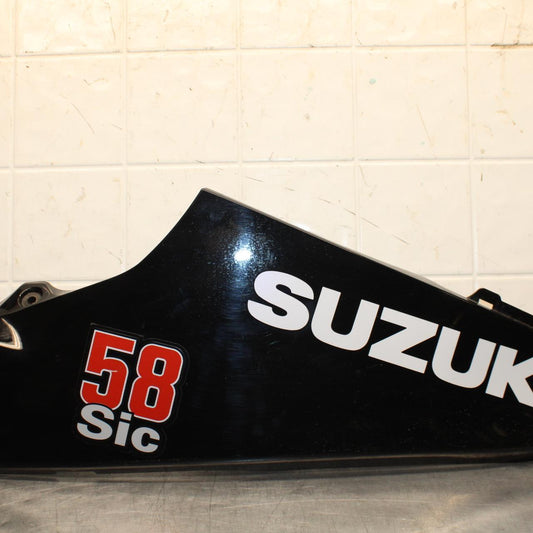 20 SUZUKI GSXR 1000 RIGHT LOWER BOTTOM BELLY FAIRING COWL BB597
